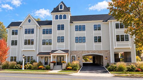 307-101 Washington Ave, Pleasantville, NY, 10570-2807 | Card Image