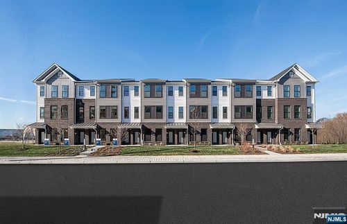 55 Passaic Ave, Kearny, NJ, 07032-1103 | Card Image