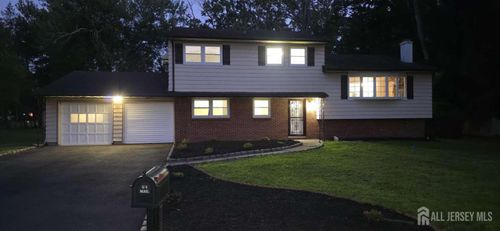 33 Nottingham Rd, Edison, NJ, 08820-2618 | Card Image