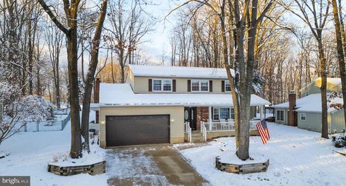 565 Cambridge Rd, Blackwood, NJ, 08012-1427 | Card Image