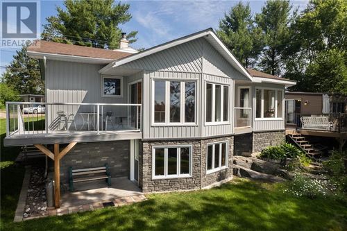 594 Lake Rd, Saint Charles, ON, P0M2W0 | Card Image