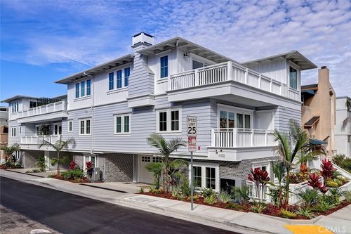 1100 Cypress Ave, Hermosa Beach, CA, 90254-4643 | Card Image