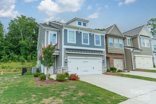 3036 Patchwork Ct, Fort Mill, SC, 29708-0264 | Card Image