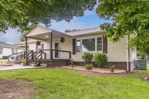 114 Buena Vista Ave, Sweetwater, TN, 37874-3305 | Card Image