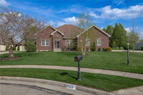 2027 Liberty Ct, Xenia, OH, 45385-1495 | Card Image
