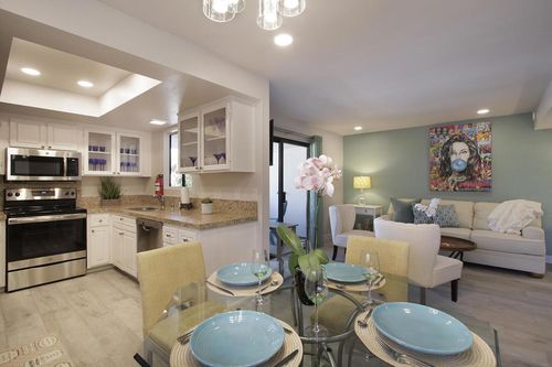 unit-192-5301 E Waverly Dr, Palm Springs, CA, 92264-6155 | Card Image