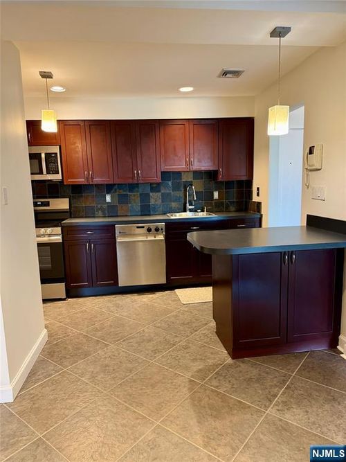 8305 Bergenline Ave, North Bergen, NJ, 07047-5057 | Card Image