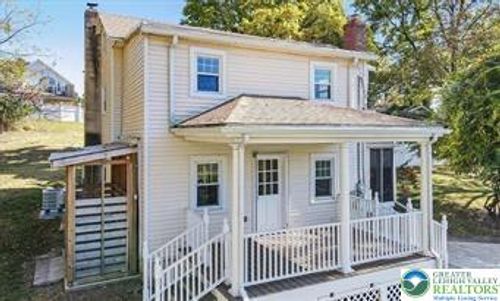 3331 Walnut St, BETHLEHEM, PA, 18020-4423 | Card Image