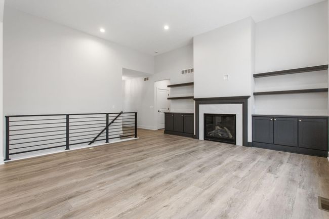 24-web-or-mls-13085-boulderway-trail | Image 5