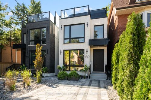 130 Scarborough Rd, Toronto, ON, M4E3M6 | Card Image