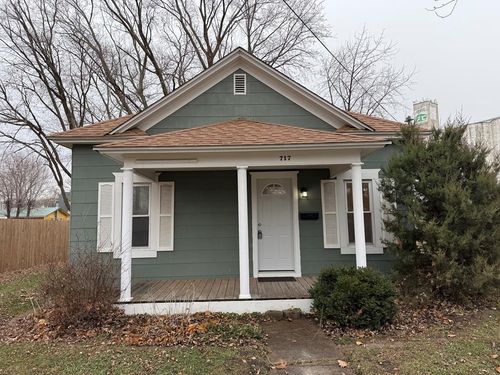 717 6th St, Rockwell City, IA, 50579-1325 | Card Image