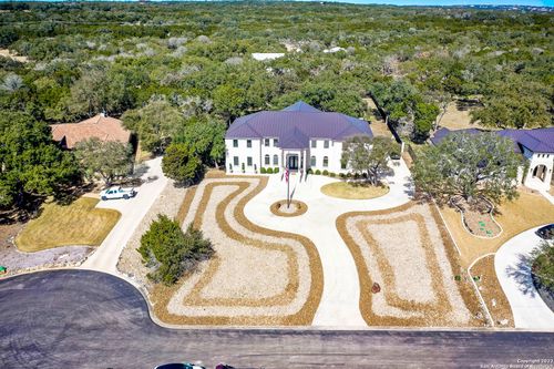 9811 Klein Ct, New Braunfels, TX, 78132-3877 | Card Image