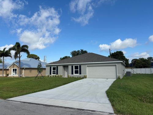 2082 Sw Buttonwood Ct, Port Saint Lucie, FL, 34987 | Card Image