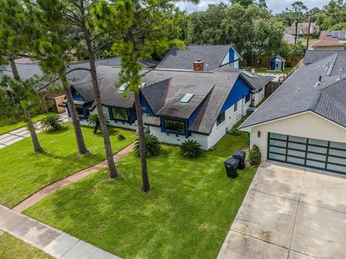 6518 Kury Ln, Houston, TX, 77008-5107 | Card Image