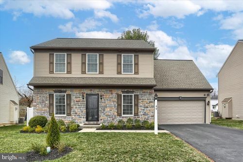 49 Hamlet Cir, MECHANICSBURG, PA, 17050-5262 | Card Image