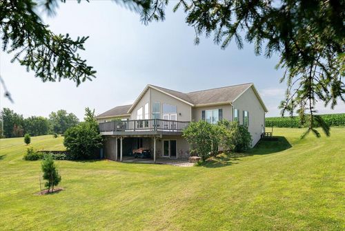 S5737 Ellefson Rd, Viroqua, WI, 54665-7743 | Card Image