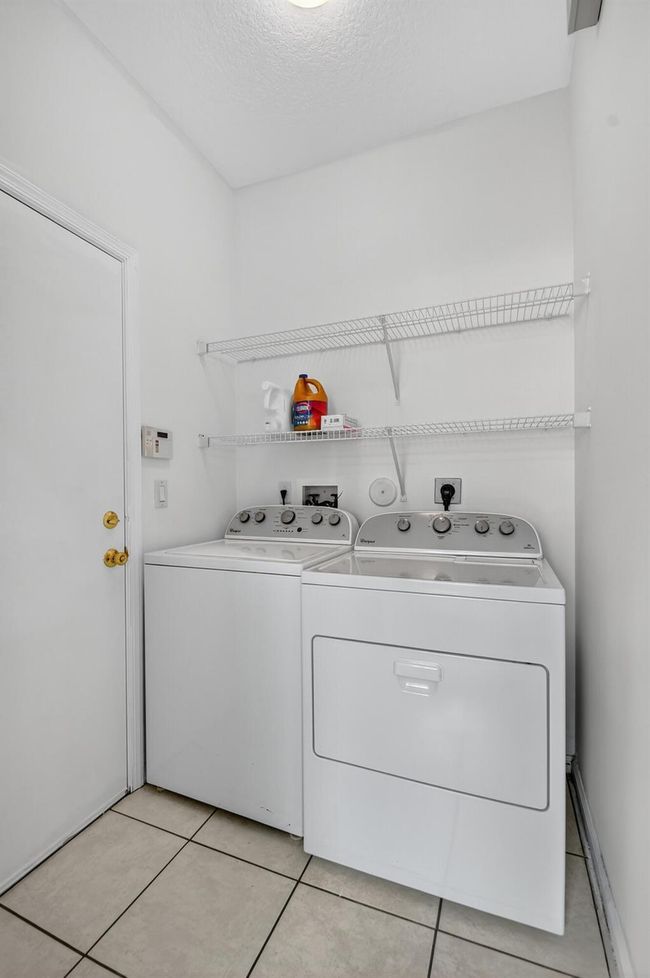 9675 Crescent View Dr N, Condo with 3 bedrooms, 2 bathrooms and null parking in Boynton Beach FL | Image 31