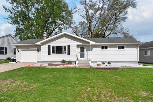 1225 5th St, Jesup, IA, 50648-1122 | Card Image