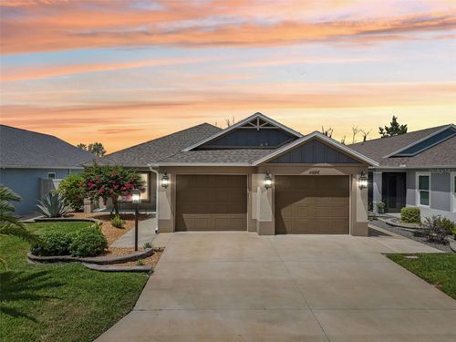 4686 Hiles Pl, The Villages, FL, 32163-5558 | Card Image