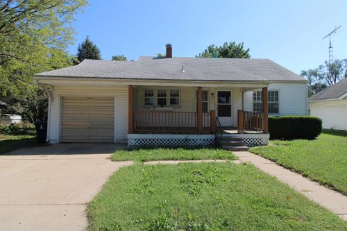 620 Frazier St, El Dorado, KS, 67042-1542 | Card Image