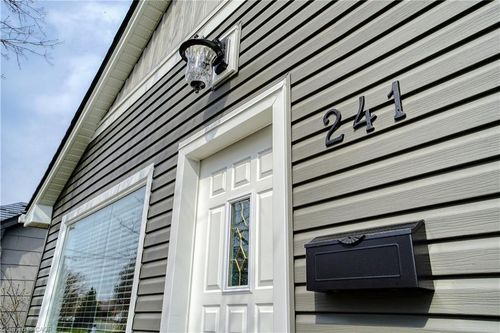 b-241 Guelph Avenue, Cambridge, ON, N3C1A9 | Card Image