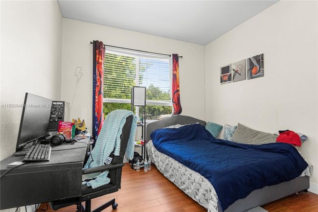 3154 Plaza St, Townhouse with 3 bedrooms, 2 bathrooms and null parking in Miami FL | Image 12