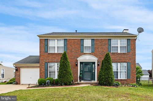 805 Cornstalk Dr, NEW CASTLE, DE, 19720-7657 | Card Image