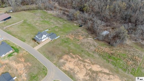 205 Bella Vista Dr, West Monroe, LA, 71291-3807 | Card Image