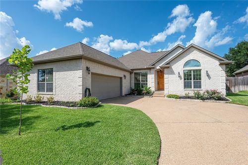 4413 Hearst Court, College Station, TX, 77845 | Card Image