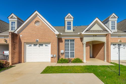 6733 Willow Brook Dr, Chattanooga, TN, 37421-6717 | Card Image