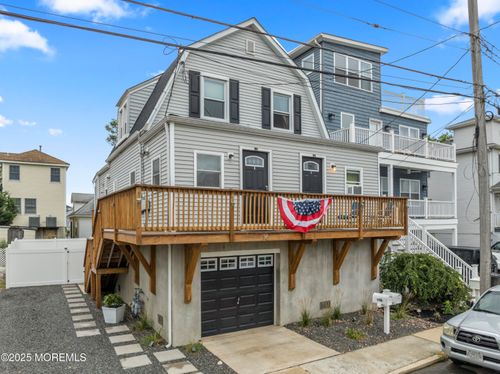 16 Barberie Ave, Highlands, NJ, 07732-1504 | Card Image