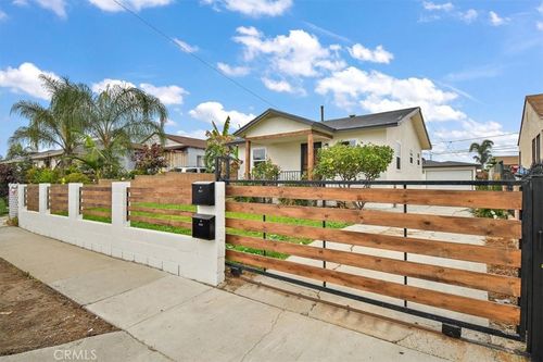 3825 W 116th St, Hawthorne, CA, 90250-2625 | Card Image