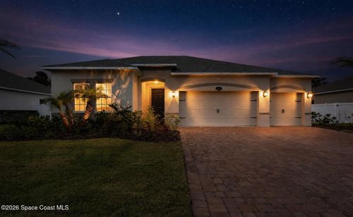4690 Hebron Dr, Merritt Island, FL, 32953-8117 | Card Image