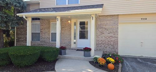 9338-9338 Meadowview Dr, Orland Hills, IL, 60487-4676 | Card Image