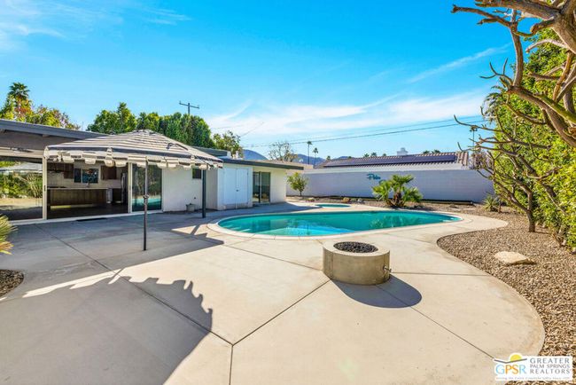 74387 Peppergrass St, House other with 2 bedrooms, 2 bathrooms and 3 parking in Palm Desert CA | Image 8