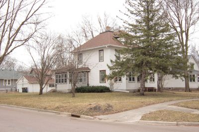 301 2nd Avenue Se, House other with 3 bedrooms, 3 bathrooms and null parking in Mapleton MN | Image 1