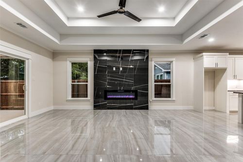 3105 Crossman Ave, Dallas, TX, 75212-3915 | Card Image