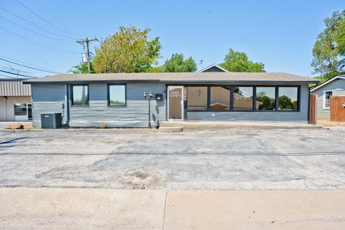 3109 Roberts Cut Off Rd, Fort Worth, TX, 76114-1031 | Card Image