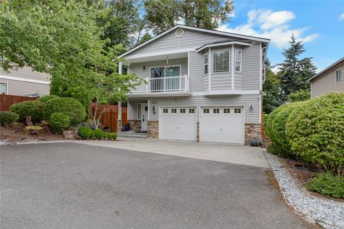 apt-b-5145 B S Augusta St, Seattle, WA, 98178-2823 | Card Image