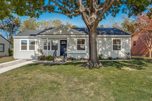 2411 Glengariff Dr, Dallas, TX, 75228-2933 | Card Image