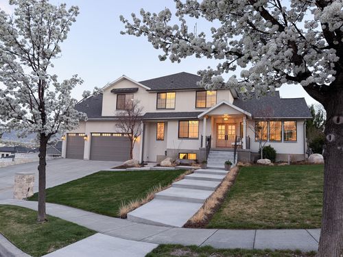 1079 Ridgeside Ct, South Jordan, UT, 84095-8261 | Card Image