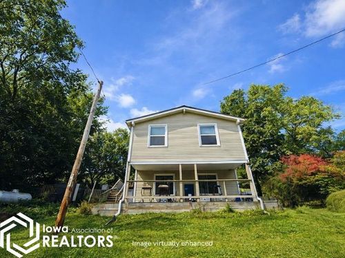 1282 Lakeshore Dr, Brooklyn, IA, 52211-9543 | Card Image