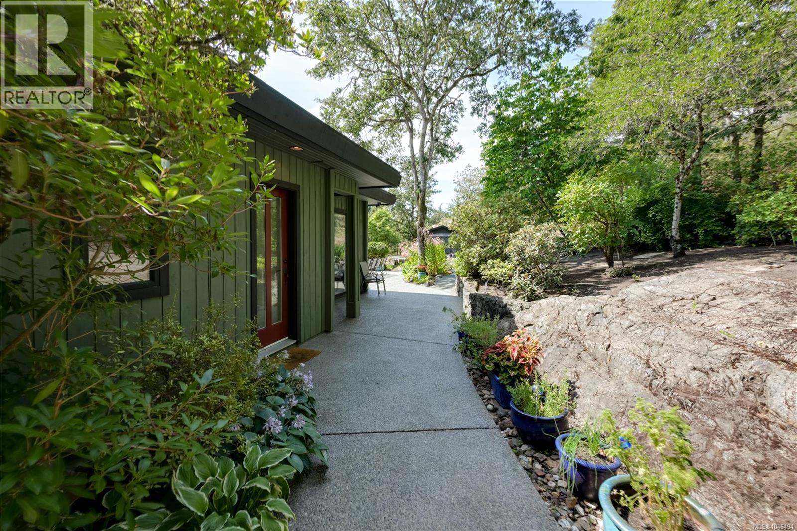 Residential in Saanich 4