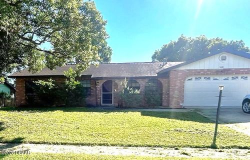 1668 E Shangri La Dr, Daytona Beach, FL, 32119-1520 | Card Image