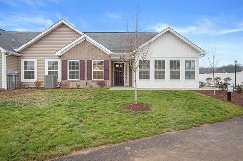 1272 Sandy Ridge Dr, Sarver, PA, 16055-9590 | Card Image