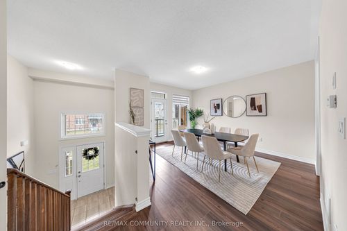 2205 Grainger Loop, Innisfil, ON, L9S0N1 | Card Image