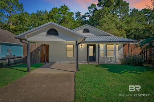 424 Palmetto Ct, Gulf Shores, AL, 36542-3419 | Card Image