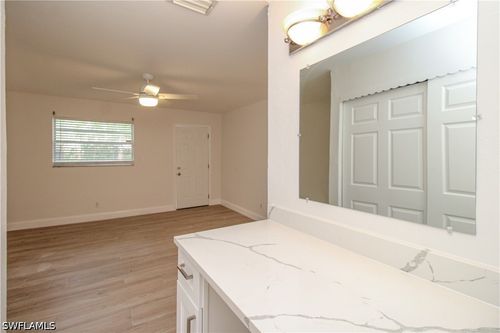 4-1331 Chesapeake Ave, NAPLES, FL, 34102-2417 | Card Image