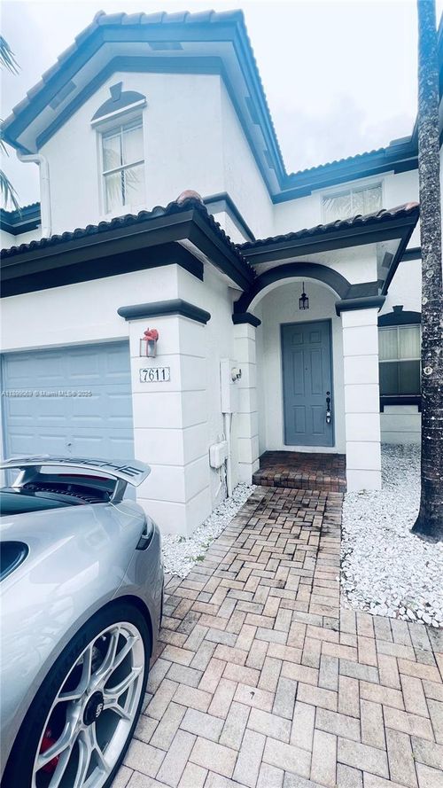 7611-7611 Nw 115th Ct, Doral, FL, 33178-1393 | Card Image