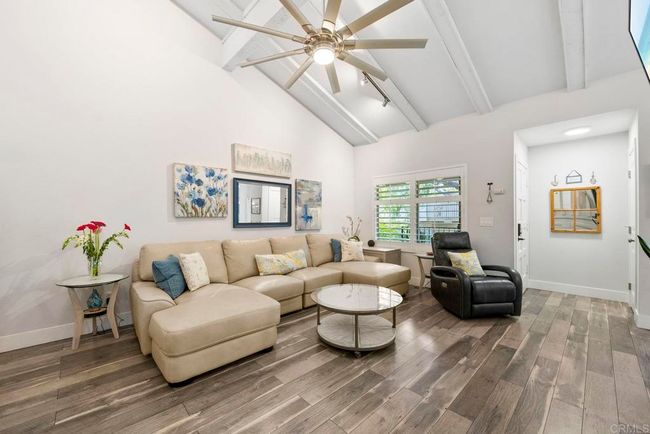 UNIT-13 - 2352 Altisma Way, Condo with 2 bedrooms, 2 bathrooms and 2 parking in Carlsbad CA | Image 14